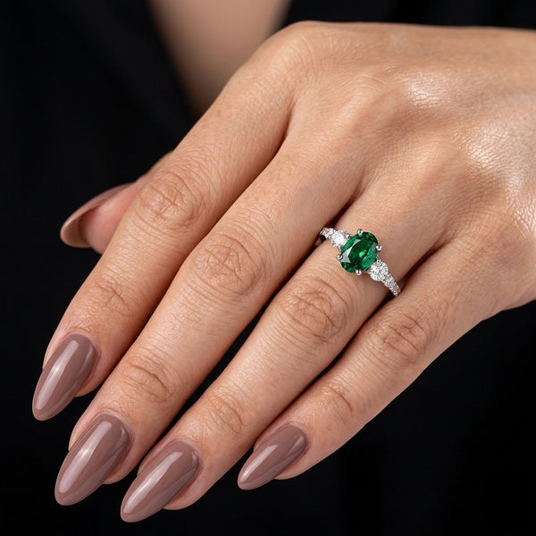 Verdant Luxe Emerald Diamond Ring