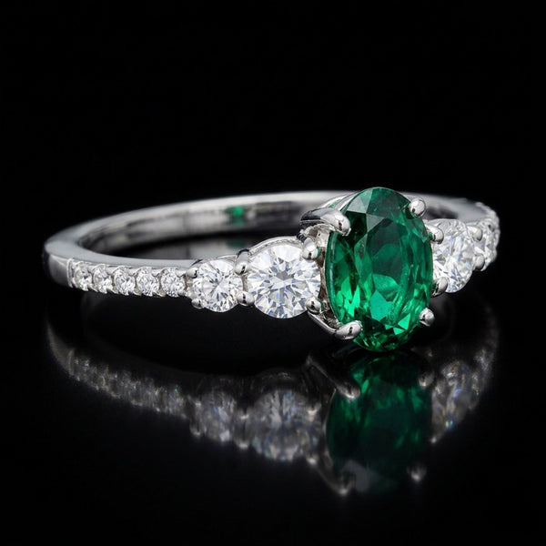 Verdant Luxe Emerald Diamond Ring